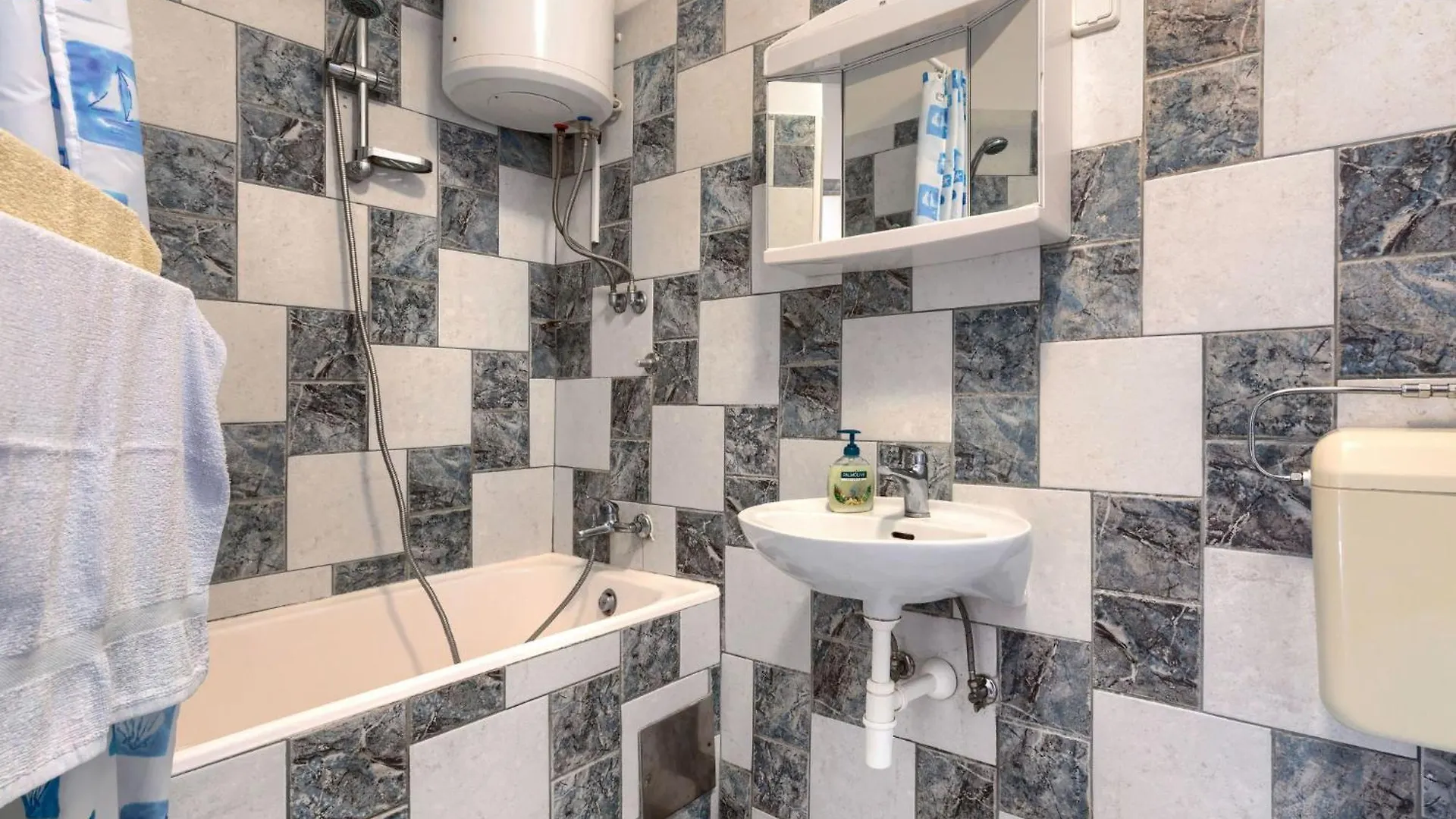 Apartment Perkovic - Mdn134 By Interhome メドゥリン